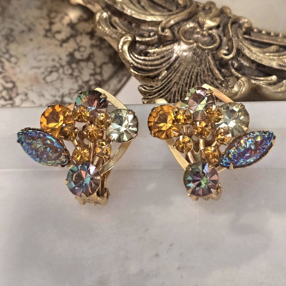 JULIANA Vintage Rainbow Yellow Rhinestone Purple Lava Rock Rhinestone Clip Ons.